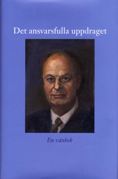 Det ansvarsfulla uppdraget : en vän bok till Mats Svegfors den 23 augusti 2008; Lars Bergquist, Carl Bildt, Anders Björnsson, Kirsten Brogaard, Ingvar Carlsson, Bengt Göransson, Ann-Cathrine Haglund, Håkan Hagwall, Bengt Jacobsson, Arne Jarrick, Bengt Emil Johnson, Ingmar Karlsson, Håkan Lindgren, Ebba Lindsö, Sture Linnér, Peter Luthersson, Lars Lönnroth, Thorsten Nybom, Susanna Popova, Marie-Louise Samuelsson, Bengt Wadensjö, Anders Wejryd, Gunnar Wetterberg, Susanne Wigorts Yngvesson; 2008