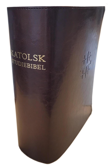 Katolsk studiebibel : Bibel 2000 med katolska kommentarer; Tord Fornberg, Emanuel Sennerstrand, Anna Minara Ciardi, Gösta Hallonsten, Anders Arborelius; 2022