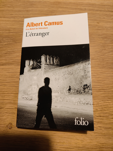 L'etranger; Albert Camus; 1972