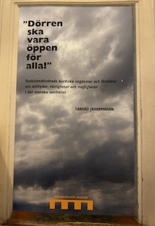 Dörren ska vara öppen för alla; Farhad Jahanmahan; 2007